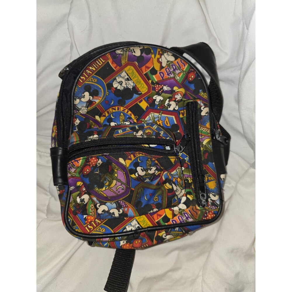 Nicole Miller brand Mickey mouse Minnie mouse location print mini backpack!